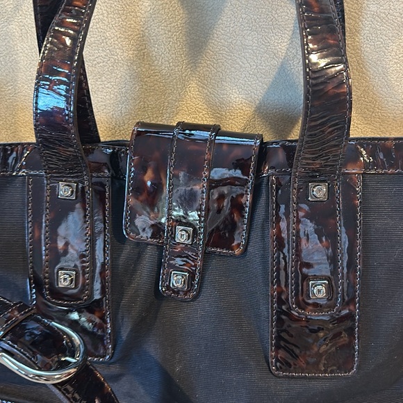 Stuart Weitzman Patent and Fabric Tote Bag .Great for fall - Picture 2 of 8